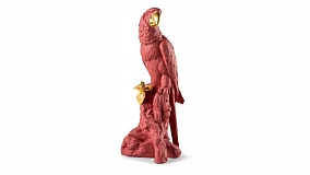 Фигурка Lladro Попугай Макао 22х45 см, фарфор, коралловая