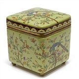 Шкатулка с птицей 17*19см, коллекция фарфор с бронзой